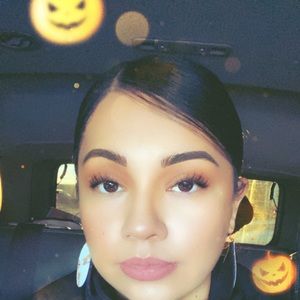 Meet your Posher, Ashlee